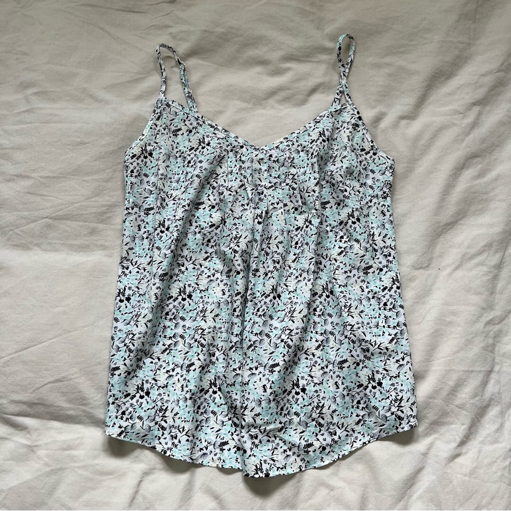 Aritzia Talula V-Neck Floral Tank Top